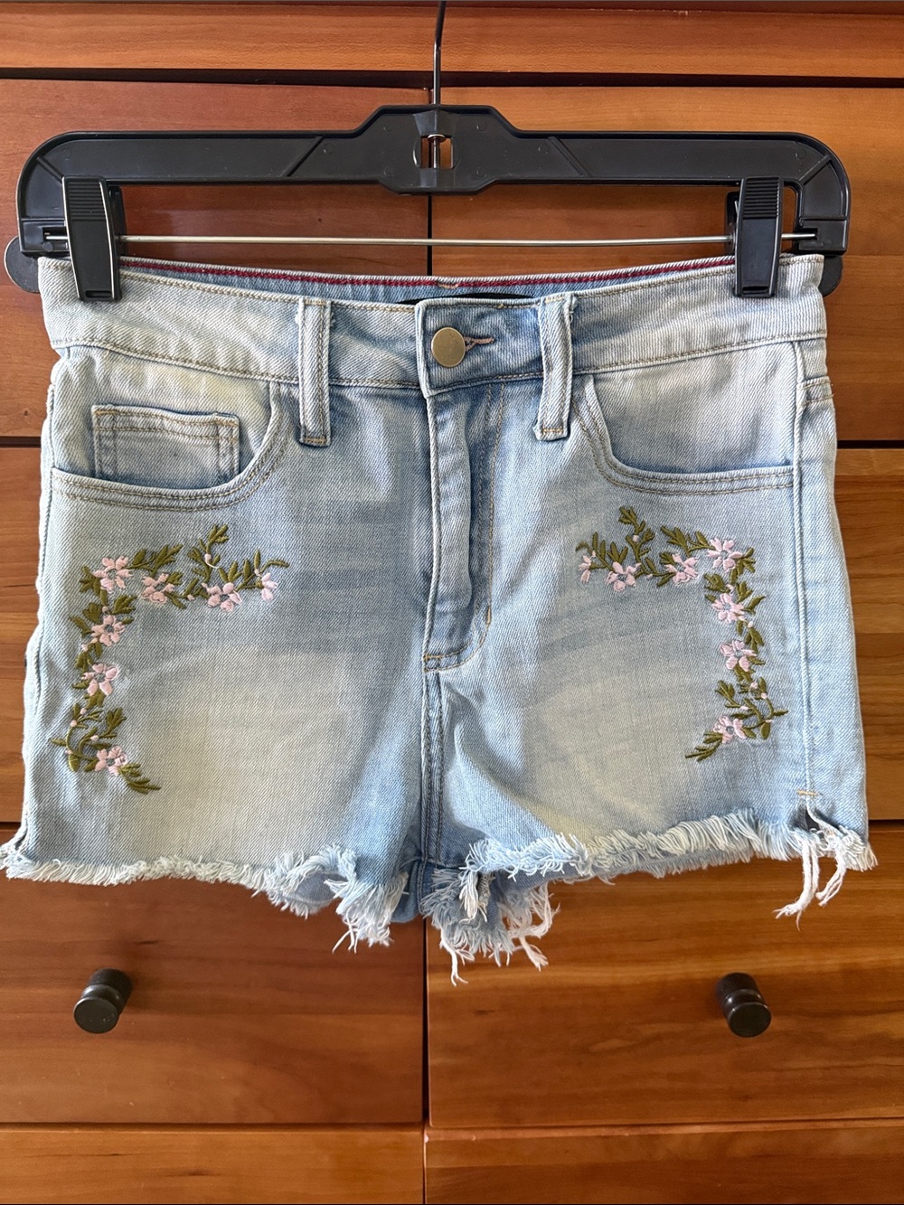 Harper Light Blue Denim High Rise Jean Shorts with Floral Embroidery Size 26